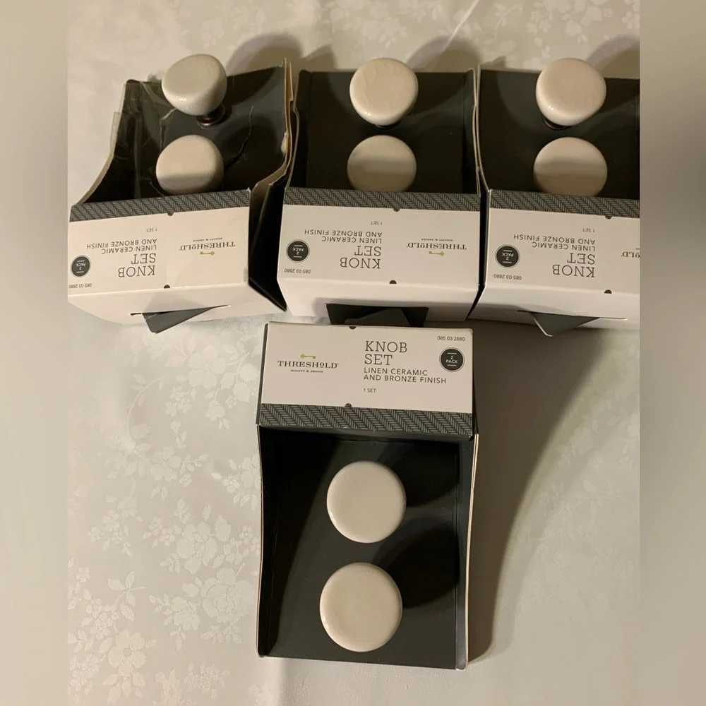 NIB Knobs: 8 Cabinet Pulls & Hardware, Round, Linen, Ceramic, & Bronze Finish